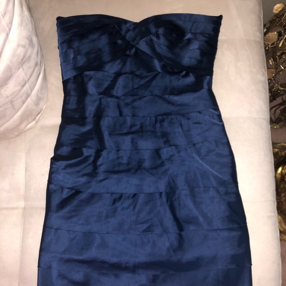 Strapless dress size small (4-6) - Picture 3 of 12
